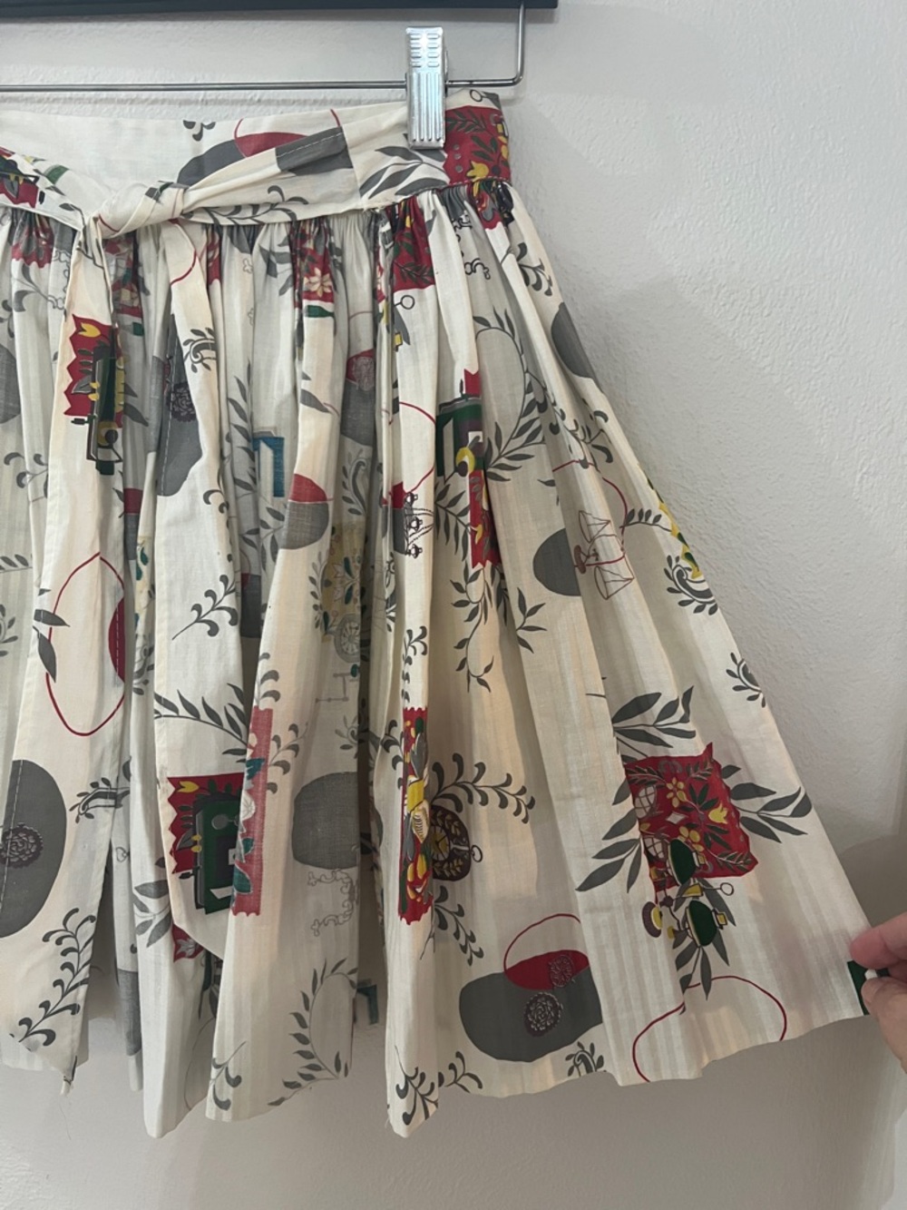 Vintage 50’s handmade full gathered waist apron the pattern is fabulous, decor - Picture 7 of 10